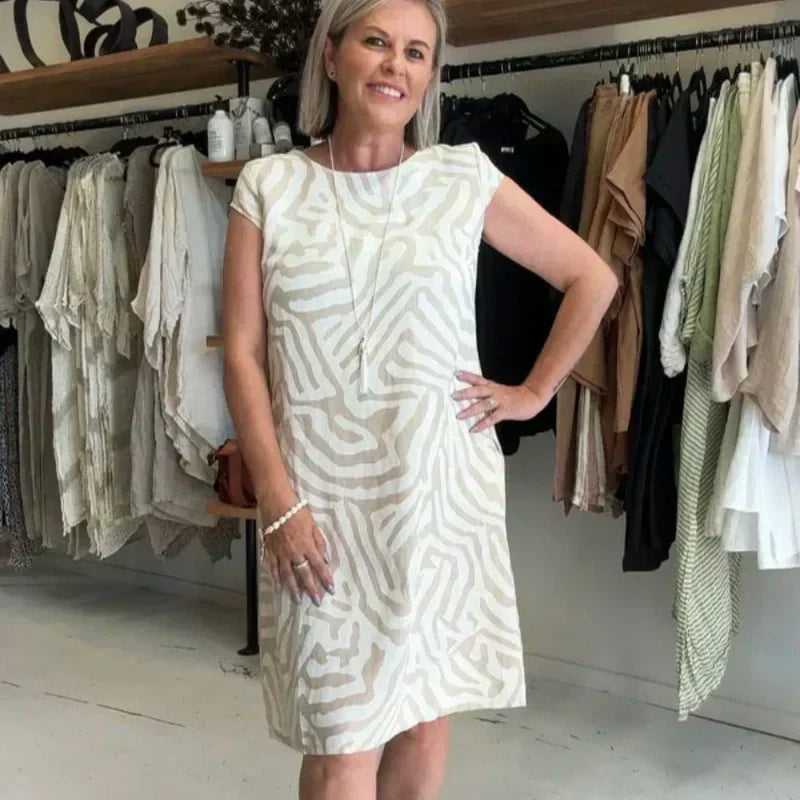 🌸 Veraniego vestido bohemio de flores con escote redondo