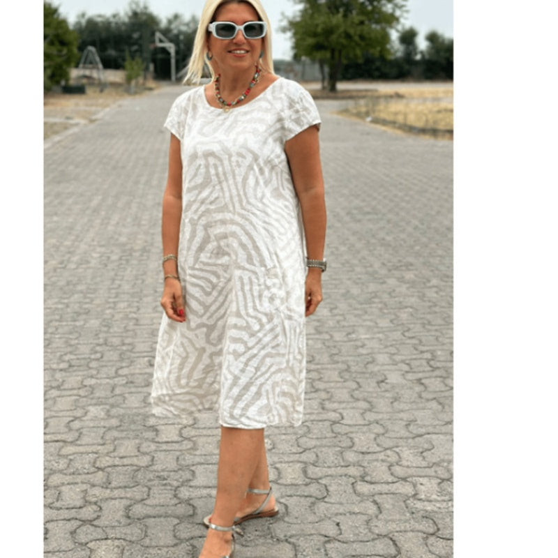 🌸 Veraniego vestido bohemio de flores con escote redondo